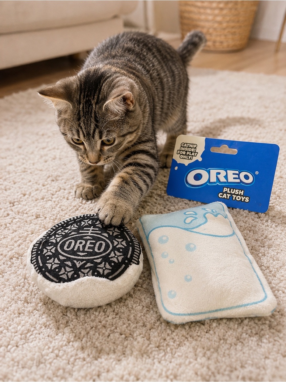 Oreo Plush Cat Toys - Black & White Cookie + Blue & White Milk Plush Set